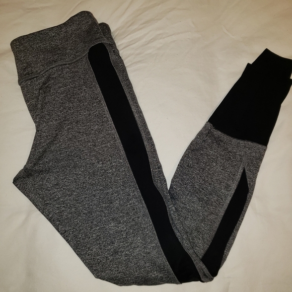 Forever 21 active work out leggings Small - Picture 1 of 2